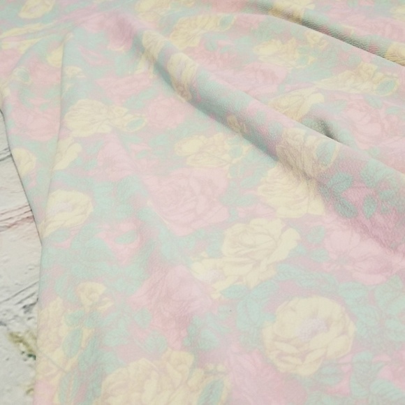 Lularoe Nicole - Picture 4 of 5